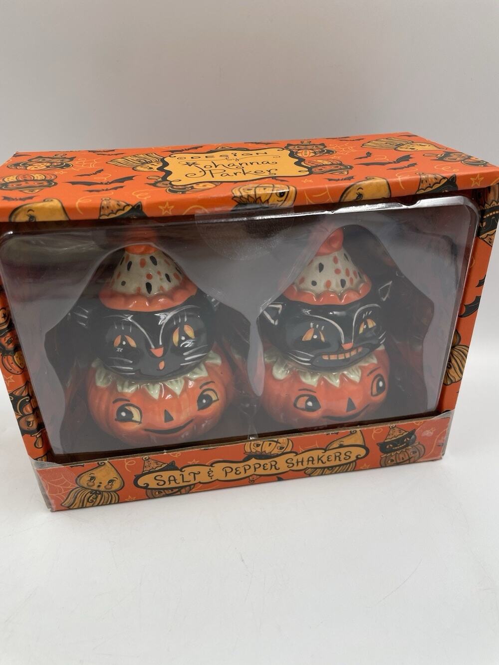 Johanna Parker Black Cats on Pumpkin Mr & Mrs Salt & Pepper Shaker Set NEW